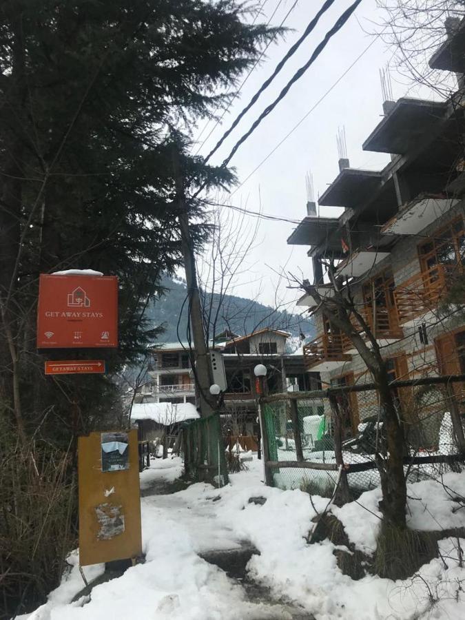 Getaway Stays Manali Luaran gambar