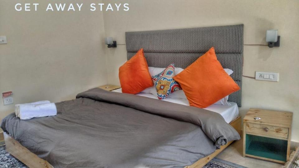 Getaway Stays Manali Luaran gambar