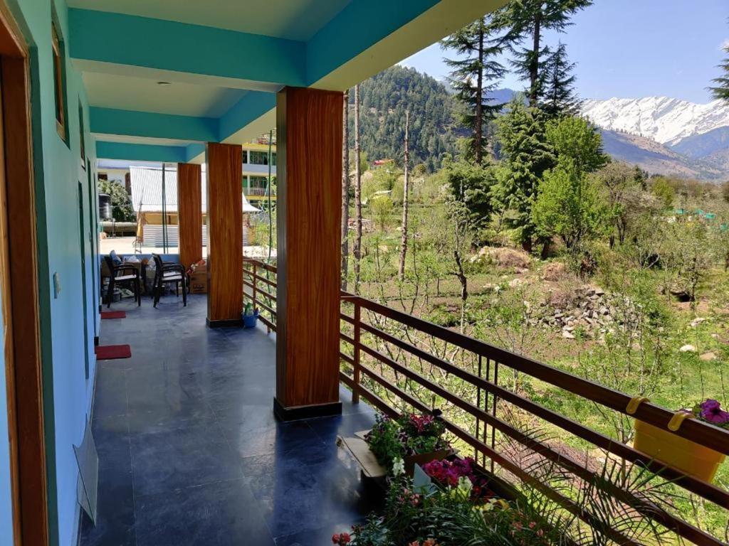 Getaway Stays Manali Luaran gambar